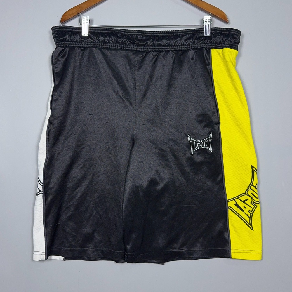 Vintage Tapout MMA Training Lifting Gym Baggy Loose Fit Shorts Mens Medium UFC
